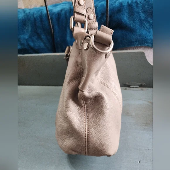 Light grey fossil purse - Picture 2 of 9